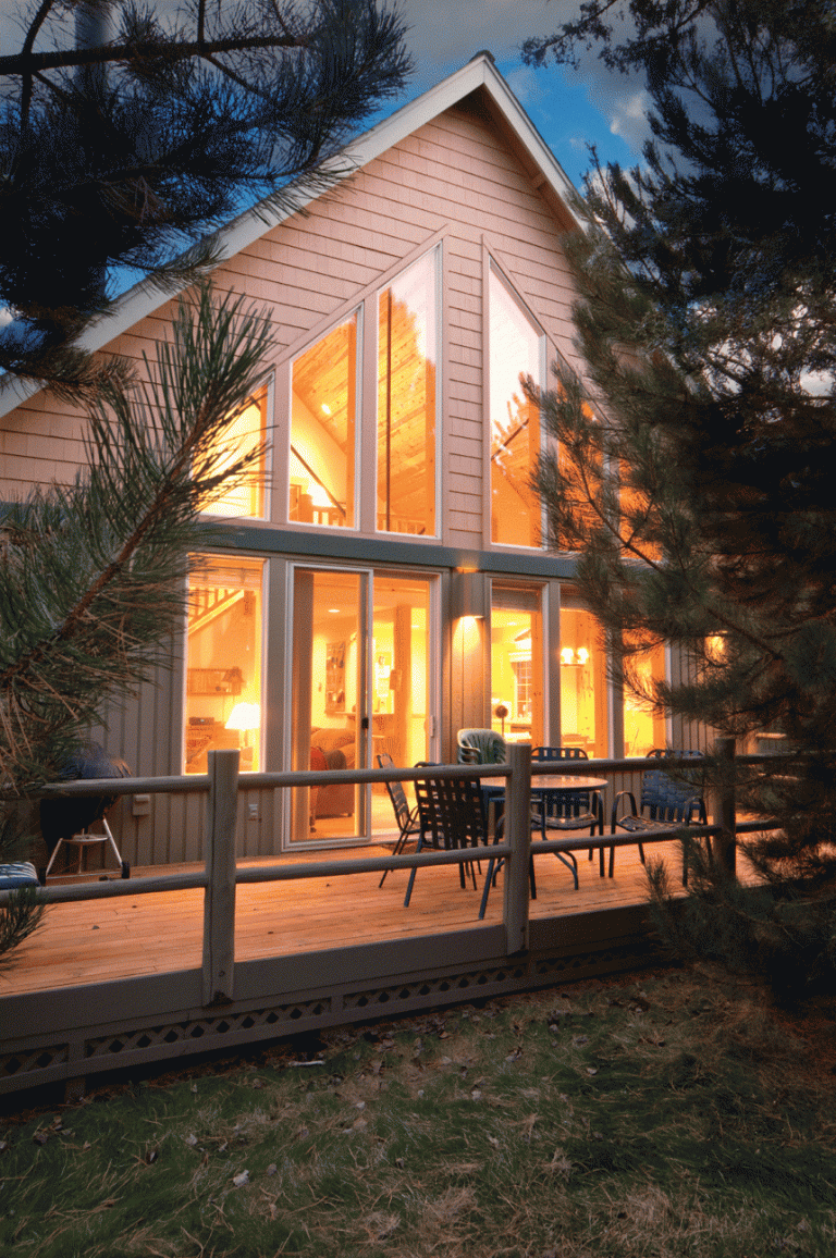 sunrisepatiodoorwithtrapezoidtransom860x12941 Thebco